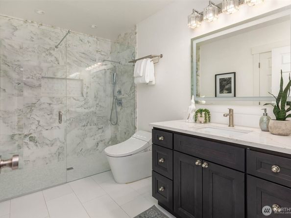 20 Cascade Key, Bellevue WA 98006