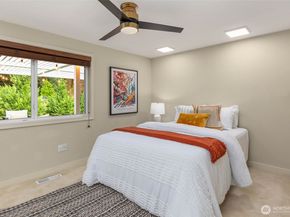 20 Cascade Key, Bellevue WA 98006
