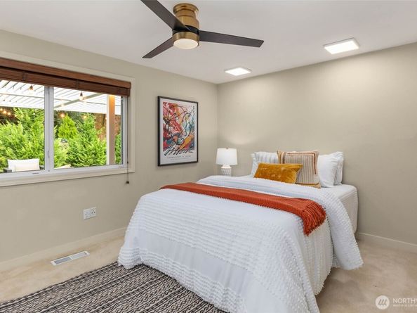 20 Cascade Key, Bellevue WA 98006