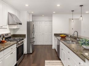 20 Cascade Key, Bellevue WA 98006