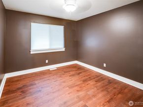 15549 SE 160th Pl., Renton WA 98058
