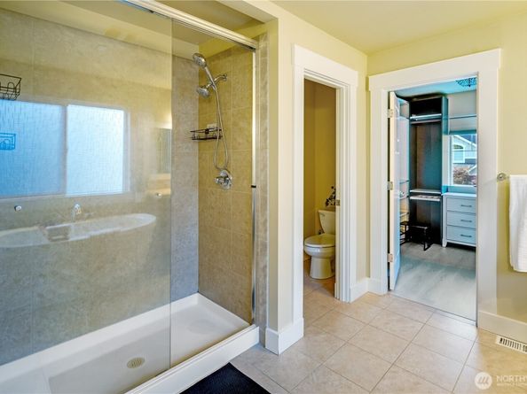 15549 SE 160th Pl., Renton WA 98058