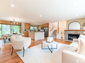 17134 NE 8th Place, Bellevue WA 98008