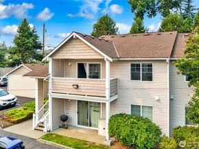 1001 W Casino Road F201, Everett WA 98204