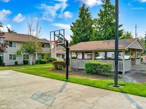 1001 W Casino Road F201, Everett WA 98204