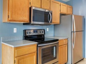 1001 W Casino Road F201, Everett WA 98204