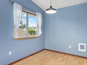 1001 W Casino Road F201, Everett WA 98204