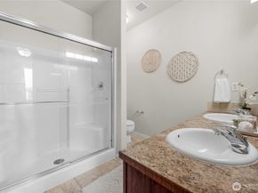 14915 38th Drive SE JJ1180, Bothell WA 98012