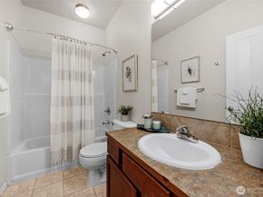 14915 38th Drive SE JJ1180, Bothell WA 98012