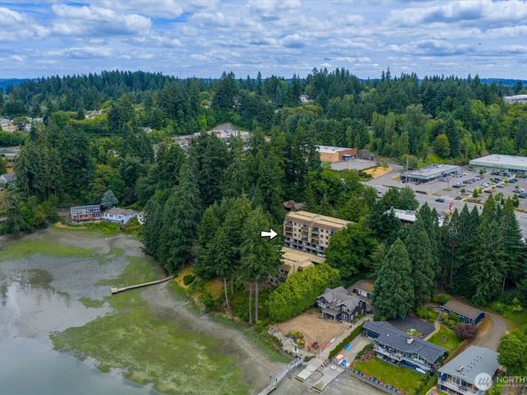 921 Pershing Ave 101, Bremerton WA 98312