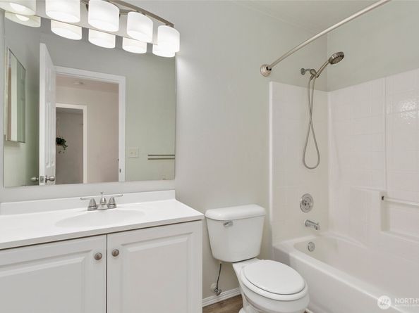 5804 11th Avenue W, Everett WA 98203