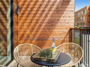 744 Hanami Lane NE, Bainbridge Island WA 98110