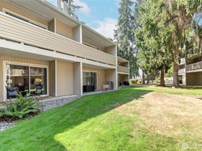 12510 NE 130th Way B103, Kirkland WA 98034