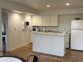 12510 NE 130th Way B103, Kirkland WA 98034