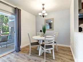 12510 NE 130th Way B103, Kirkland WA 98034