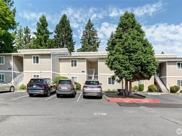 12510 NE 130th Way B103, Kirkland WA 98034