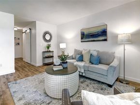 12510 NE 130th Way B103, Kirkland WA 98034