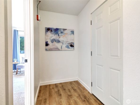 12510 NE 130th Way B103, Kirkland WA 98034