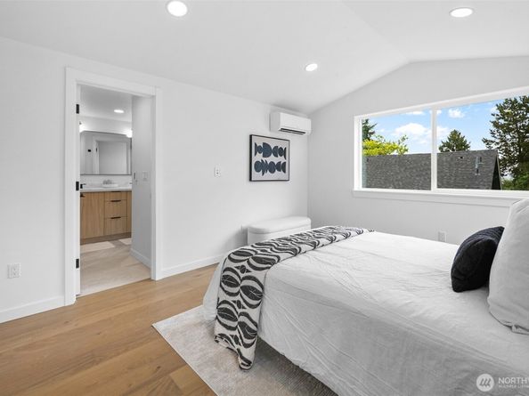 3424 20th Avenue S, Seattle WA 98144