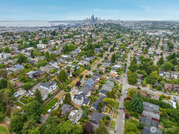 3424 20th Avenue S, Seattle WA 98144