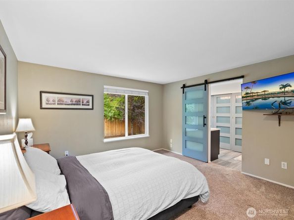 15037 SE 47th Street, Bellevue WA 98006