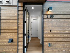 318 F Bellevue Avenue E, Seattle WA 98102