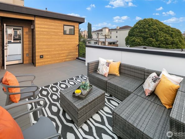 318 F Bellevue Avenue E, Seattle WA 98102
