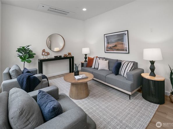 318 F Bellevue Avenue E, Seattle WA 98102