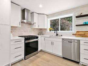 6347 121st Avenue SE, Bellevue WA 98006
