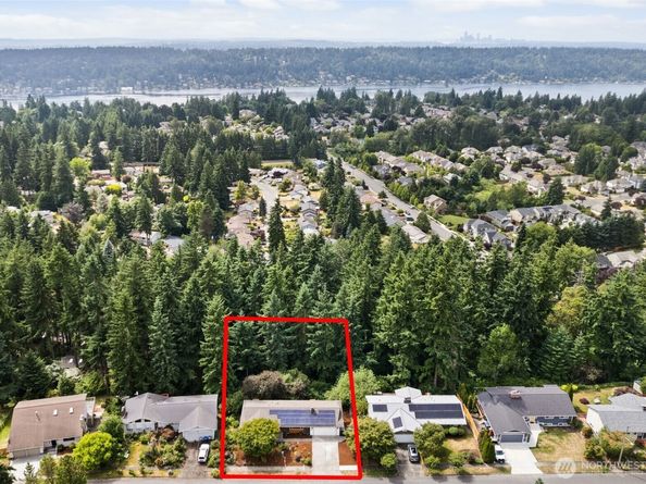 6347 121st Avenue SE, Bellevue WA 98006