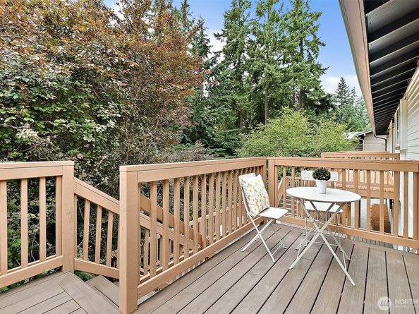 6347 121st Avenue SE, Bellevue WA 98006