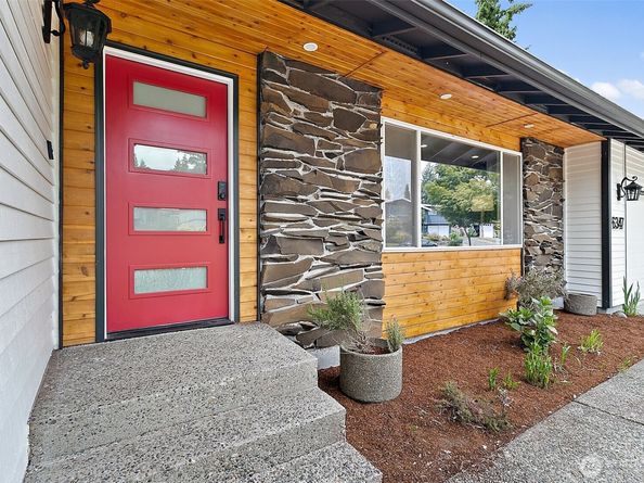 6347 121st Avenue SE, Bellevue WA 98006