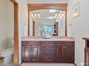 4422 138th Avenue SE, Bellevue WA 98006