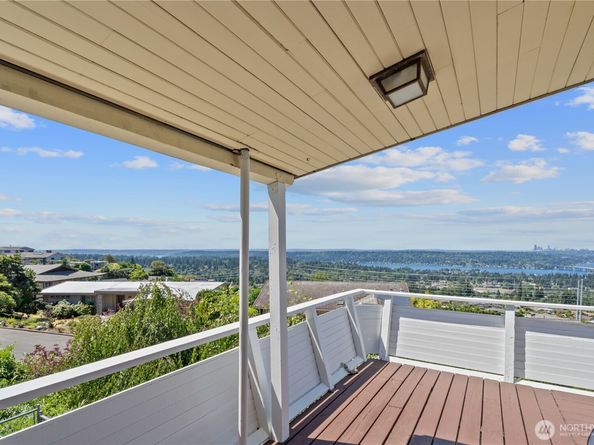 4422 138th Avenue SE, Bellevue WA 98006