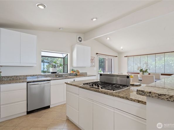 4422 138th Avenue SE, Bellevue WA 98006