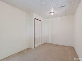 4422 138th Avenue SE, Bellevue WA 98006