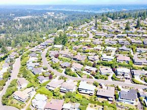 4422 138th Avenue SE, Bellevue WA 98006