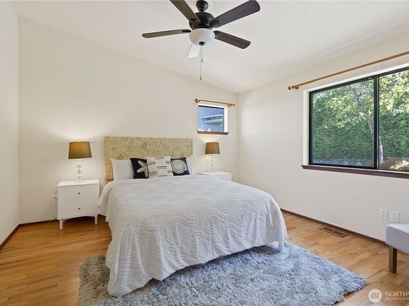 4422 138th Avenue SE, Bellevue WA 98006