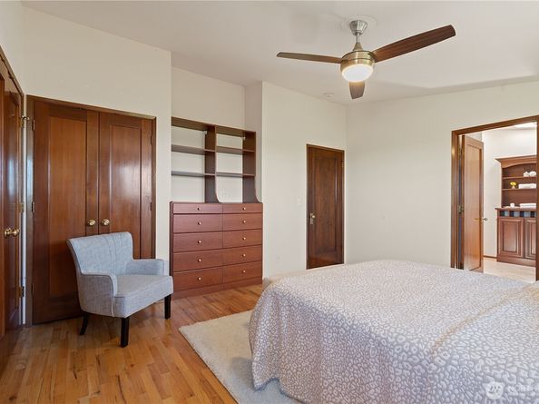 4422 138th Avenue SE, Bellevue WA 98006