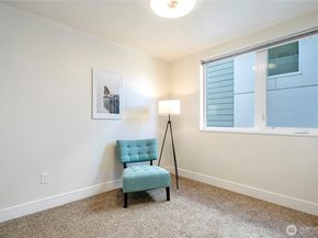 2218 Franklin Avenue E C, Seattle WA 98102