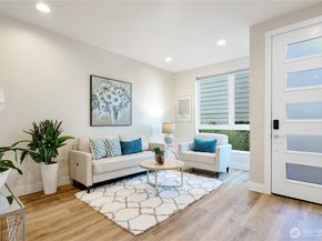 2218 Franklin Avenue E C, Seattle WA 98102