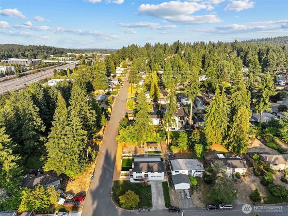 3706 135th Avenue SE, Bellevue WA 98006