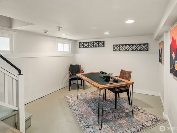 311 W Smith Street, Seattle WA 98119