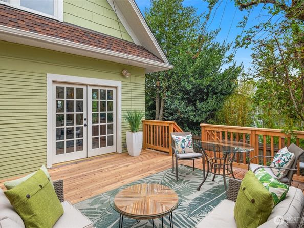 311 W Smith Street, Seattle WA 98119
