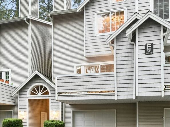601 12th Avenue NW E4, Issaquah WA 98027
