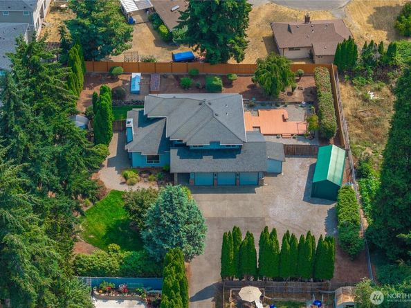820 Monroe Avenue NE, Renton WA 98056