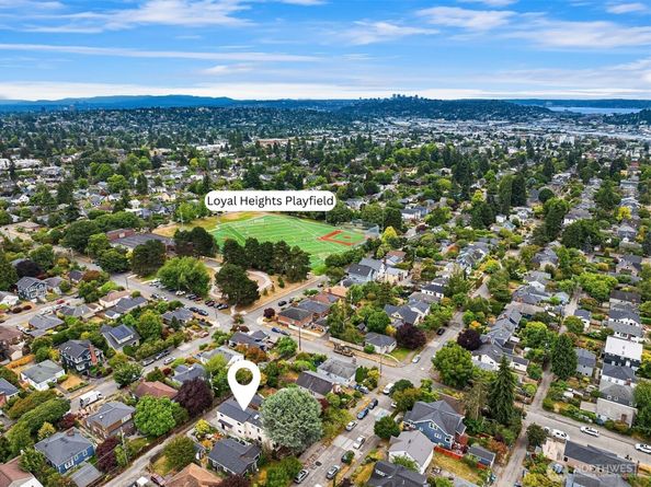 7712 23rd Avenue NW, Seattle WA 98117