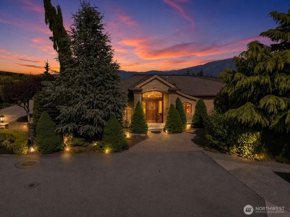 36315 SE Saint Andrews Lane, Snoqualmie WA 98065