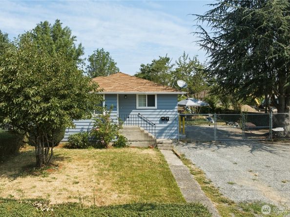 4424 S Holly Street, Seattle WA 98118