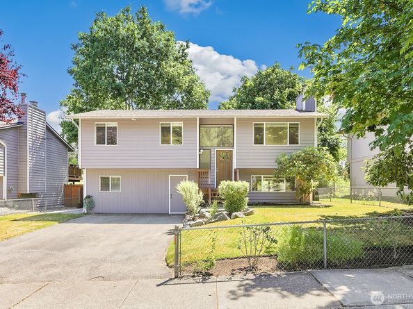 18113 20th Drive SE, Bothell WA 98012